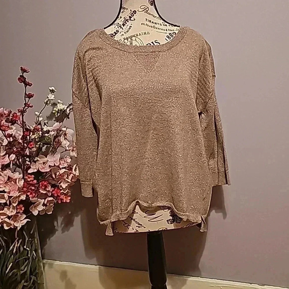 ana Tops - Ana Sparkle gold top